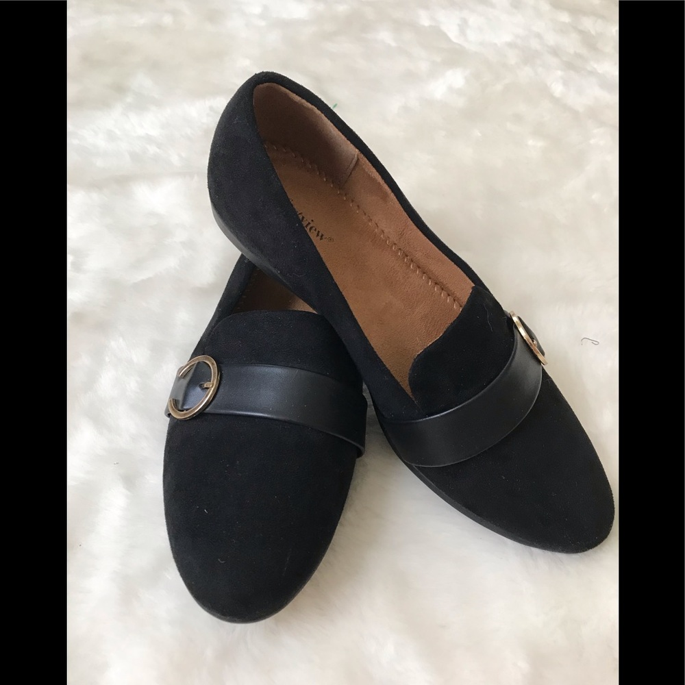 Women’s Faux Suede Confortview Flats